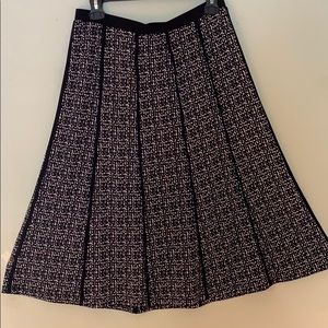 Midi-high waisted skirt